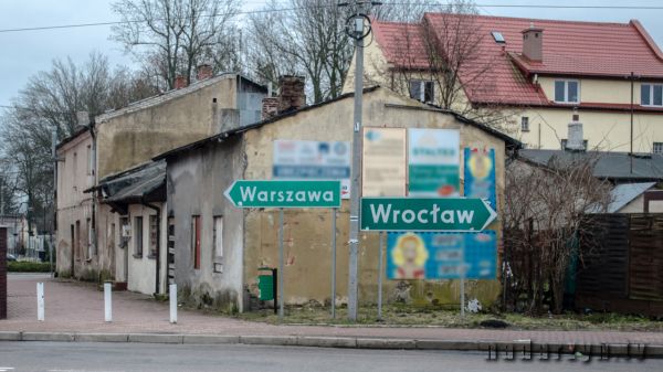 Czy stary budynek przestanie w końcu szpecić centrum Nadarzyna?